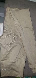 🔥SOLD🔥Alphalete leggings